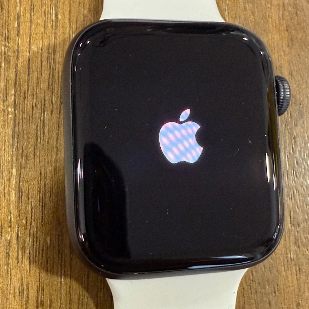 Apple Watch SE 44mm model A2354- PARTS ONLY